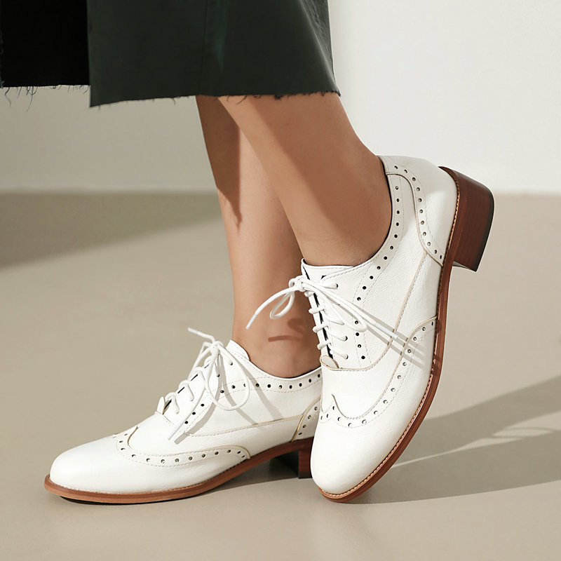 Oxford Brogue Leather - Женские туфли-оксфорды броги на шнуровке, на
